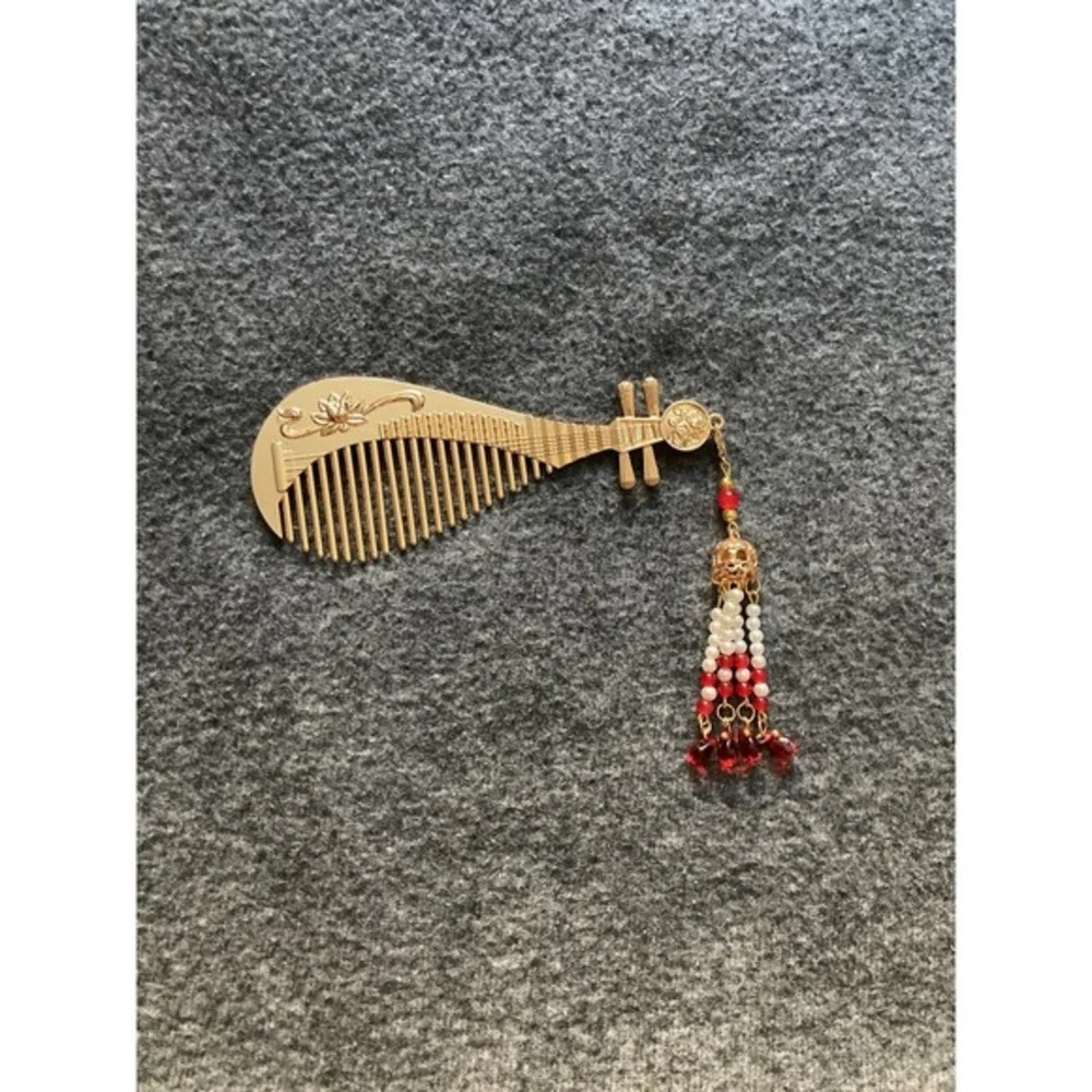 Elegant Vintage Style Pipa Hair‎ Stick Comb with Tassel – Musical-Inspired Art